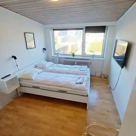Double 5 With Free Parking Nørresundby