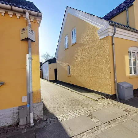 Double 5 With Free Parking Lejlighed Nørresundby